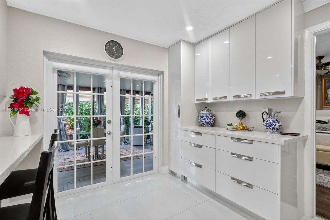 Active With Contract: $499,000 (3 beds, 2 baths, 1212 Square Feet)