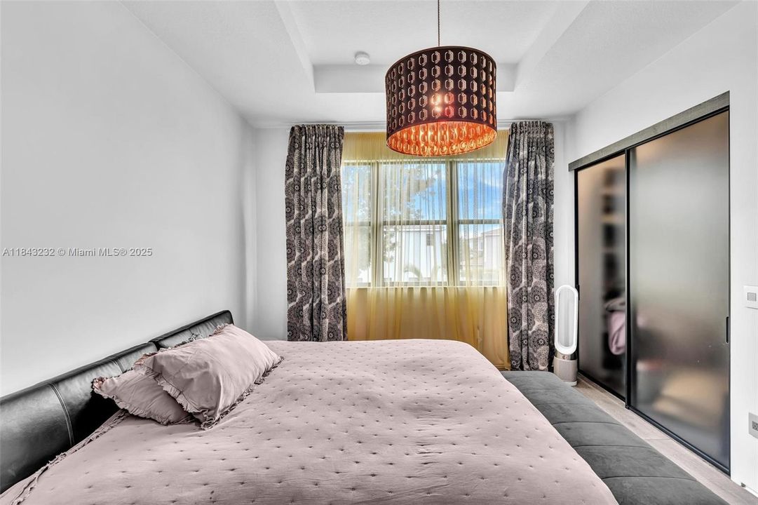 Active With Contract: $1,098,000 (4 beds, 2 baths, 2223 Square Feet)