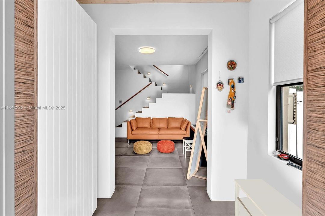 Active With Contract: $1,098,000 (4 beds, 2 baths, 2223 Square Feet)