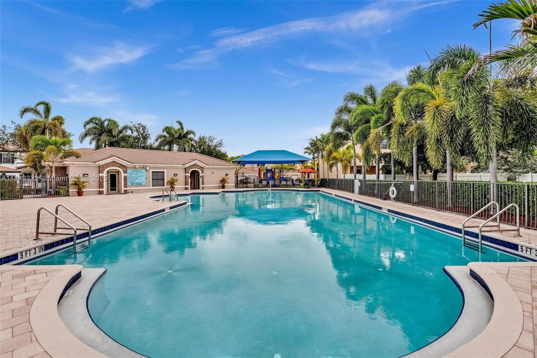 Active With Contract: $1,098,000 (4 beds, 2 baths, 2223 Square Feet)