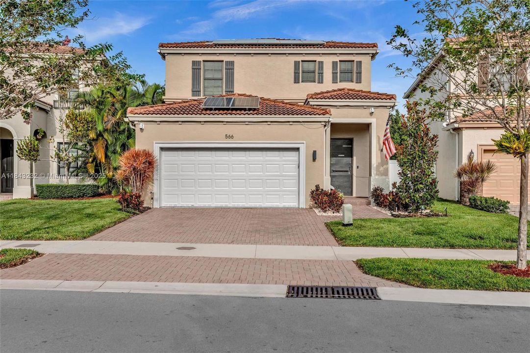 Active With Contract: $1,098,000 (4 beds, 2 baths, 2223 Square Feet)