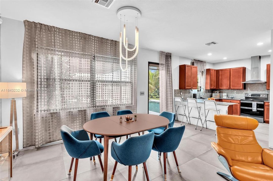 Active With Contract: $1,098,000 (4 beds, 2 baths, 2223 Square Feet)