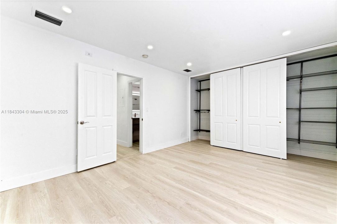 На продажу: $460,000 (1 спален, 1 ванн, 747 Квадратных фут)