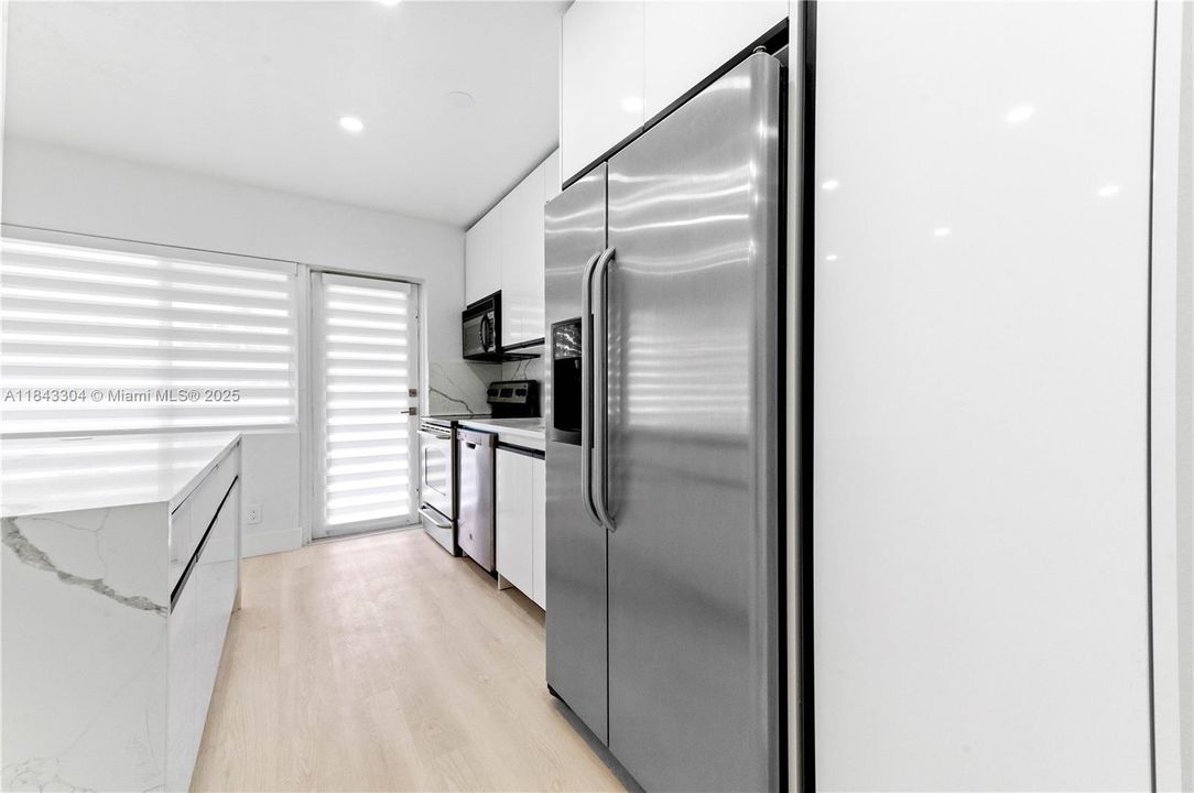 На продажу: $460,000 (1 спален, 1 ванн, 747 Квадратных фут)