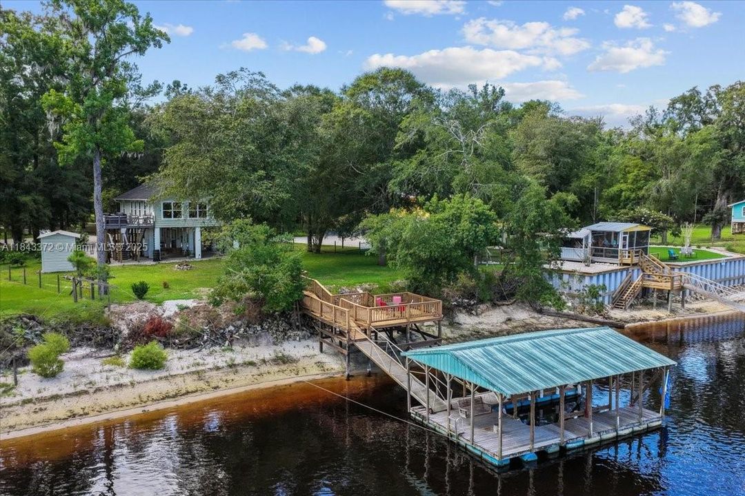 En Venta: $550,000 (2 camas, 2 baños, 1456 Pies cuadrados)