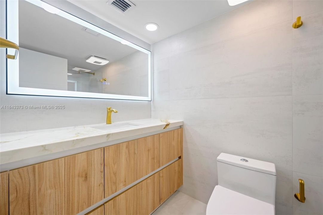 На продажу: $1,575,000 (3 спален, 3 ванн, 1891 Квадратных фут)