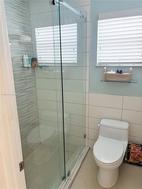 Activo con contrato: $625,000 (3 camas, 2 baños, 1804 Pies cuadrados)