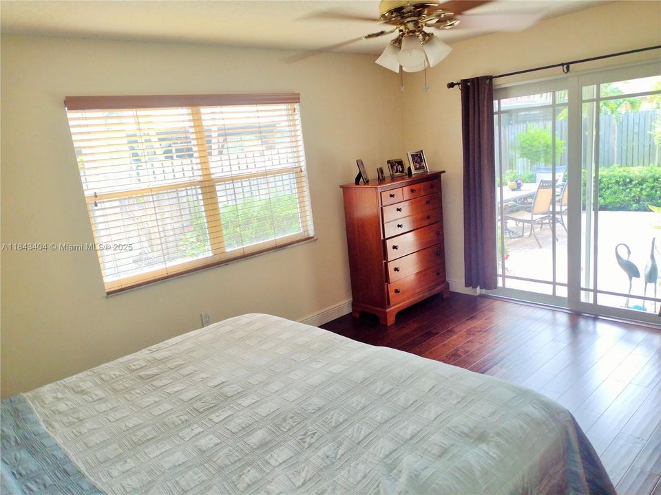 Activo con contrato: $625,000 (3 camas, 2 baños, 1804 Pies cuadrados)