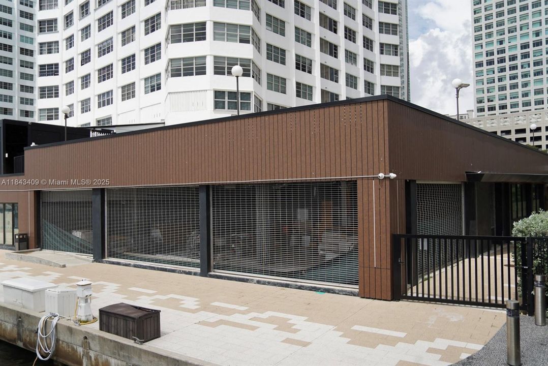 待售: $10,000,000 (0 贝兹, 0 浴室, 0 平方英尺)