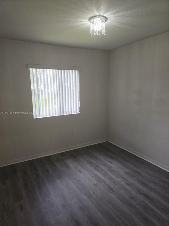 Active With Contract: $3,800 (4 beds, 2 baths, 1524 Square Feet)