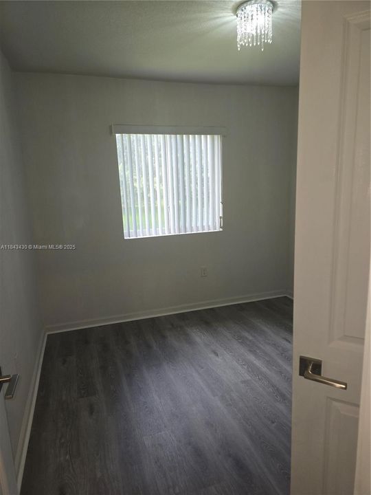 Active With Contract: $3,800 (4 beds, 2 baths, 1524 Square Feet)