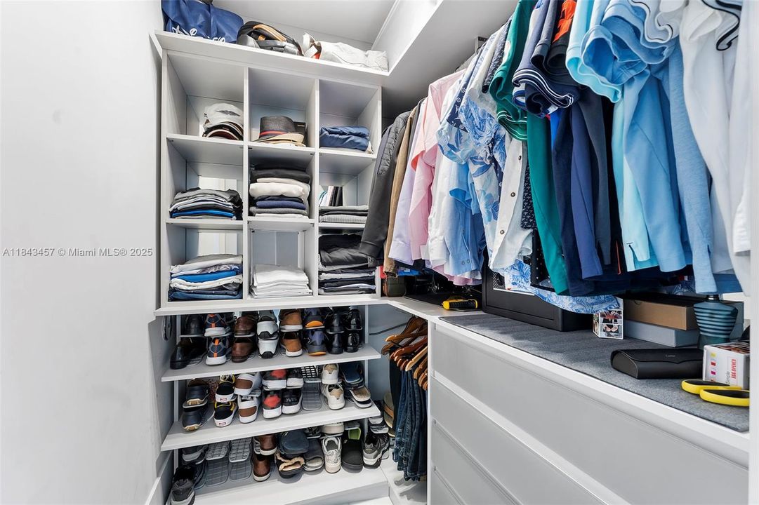 待售: $3,580,000 (4 贝兹, 4 浴室, 3296 平方英尺)