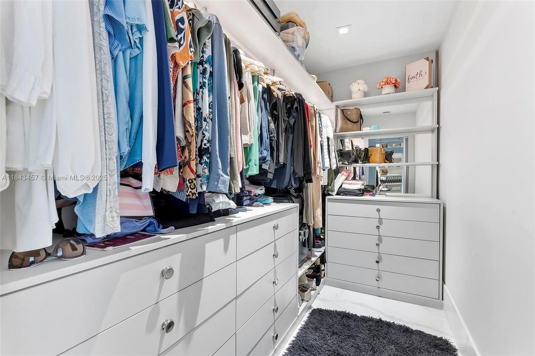 待售: $3,580,000 (4 贝兹, 4 浴室, 3296 平方英尺)