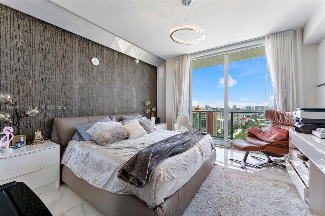 待售: $3,580,000 (4 贝兹, 4 浴室, 3296 平方英尺)