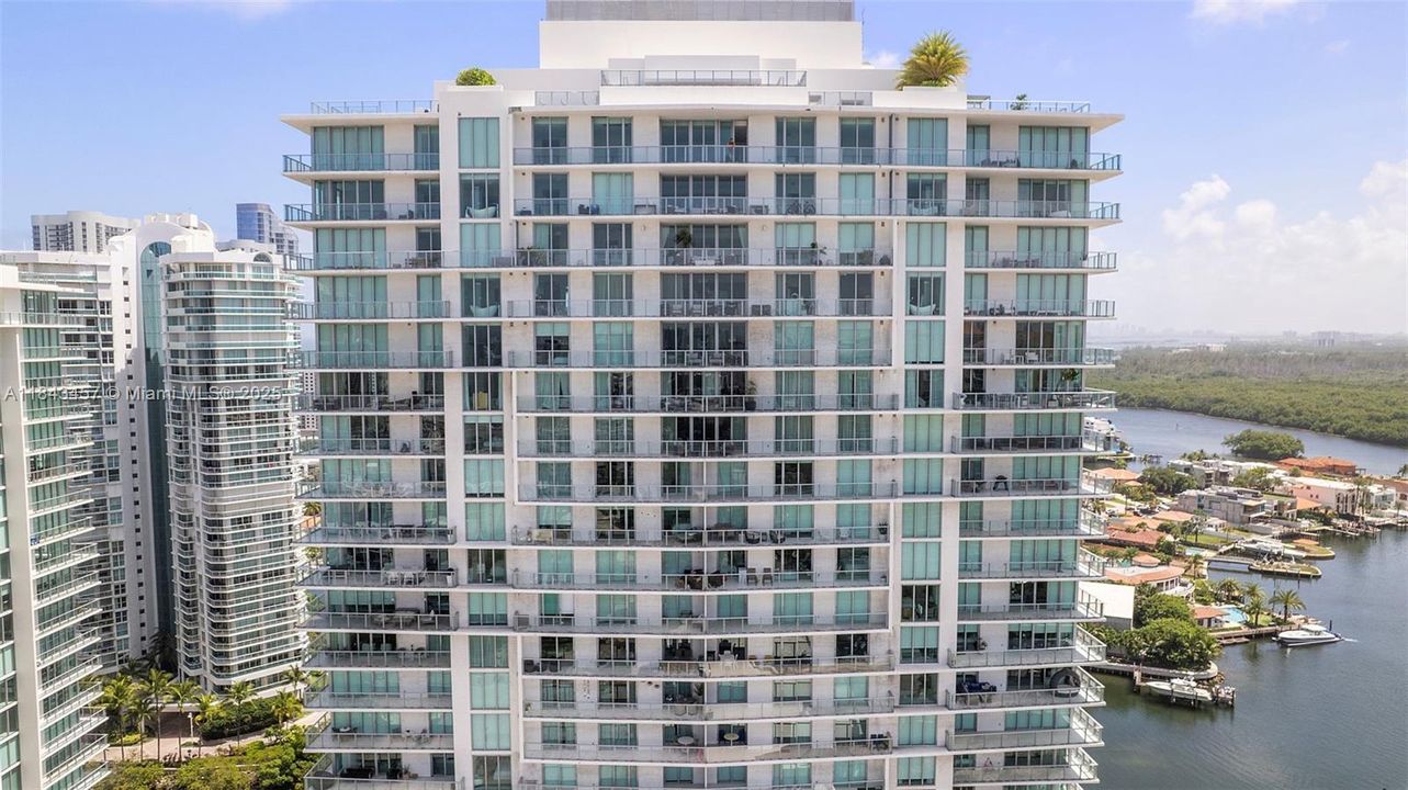 待售: $3,580,000 (4 贝兹, 4 浴室, 3296 平方英尺)