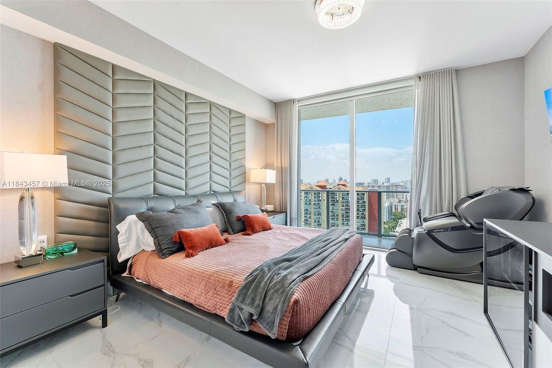 待售: $3,580,000 (4 贝兹, 4 浴室, 3296 平方英尺)