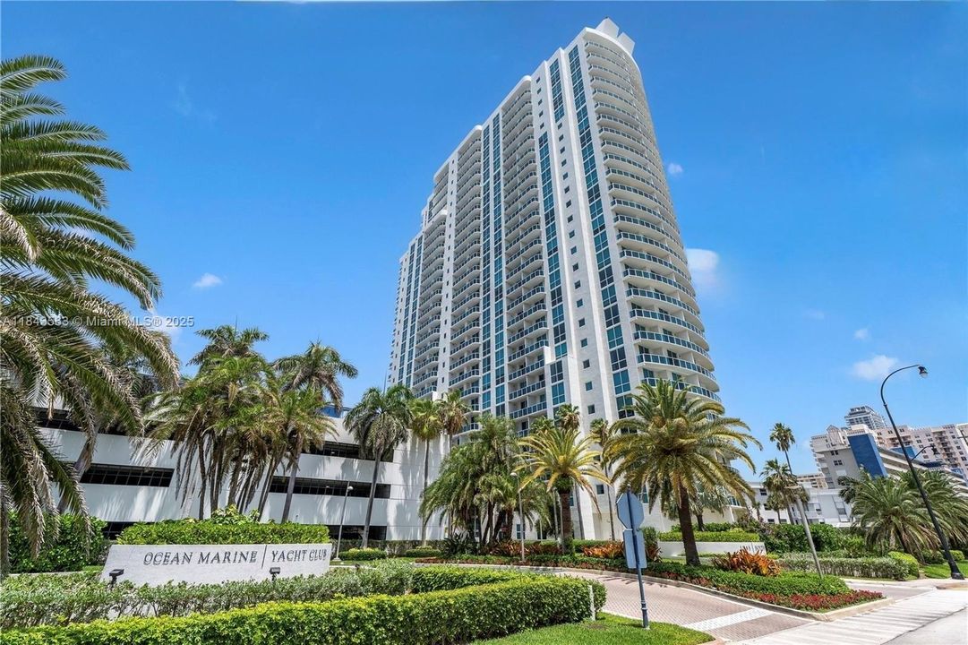 Recently Rented: $3,000 (1 beds, 1 baths, 974 Square Feet)