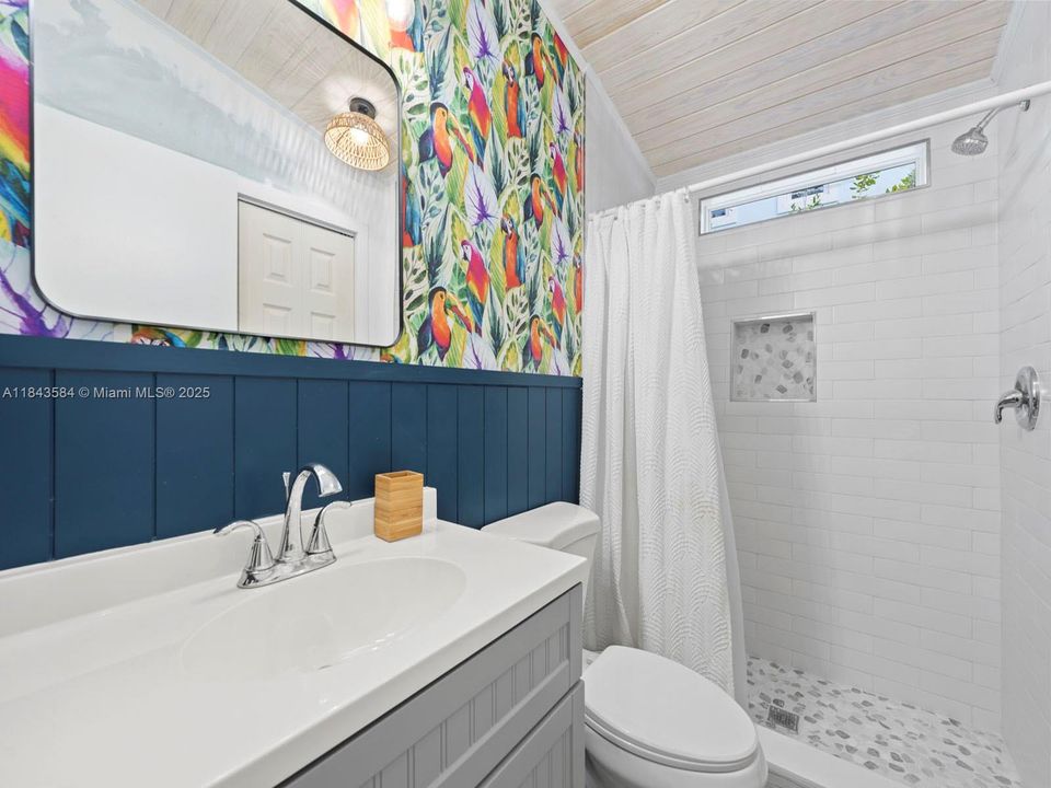 最近售出: $549,500 (3 贝兹, 2 浴室, 1430 平方英尺)