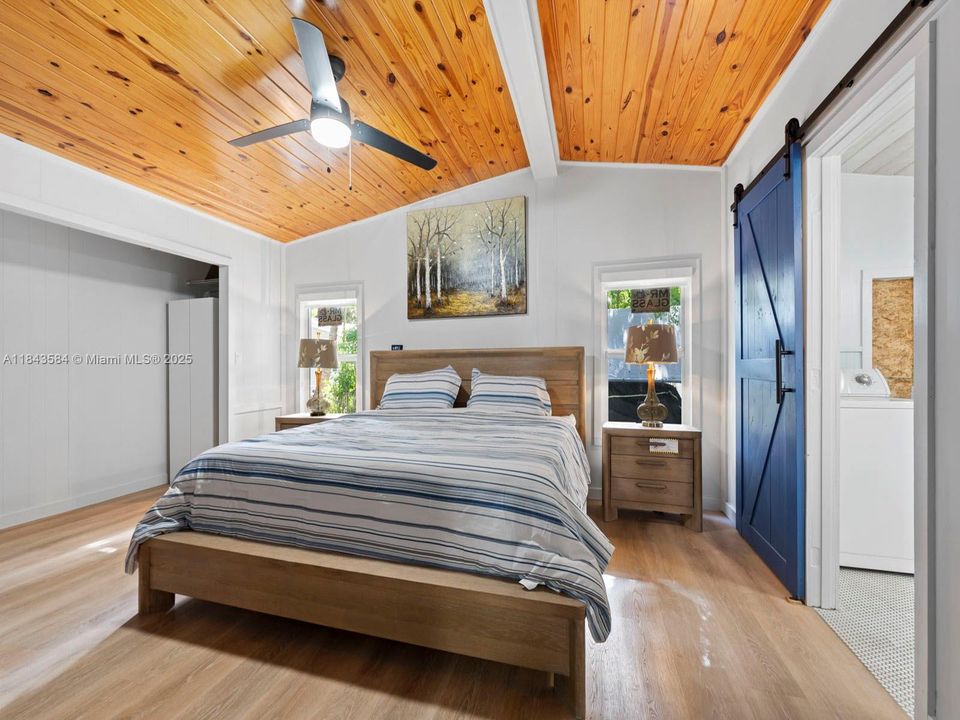 最近售出: $549,500 (3 贝兹, 2 浴室, 1430 平方英尺)