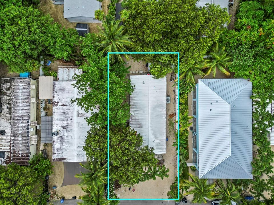 最近售出: $549,500 (3 贝兹, 2 浴室, 1430 平方英尺)