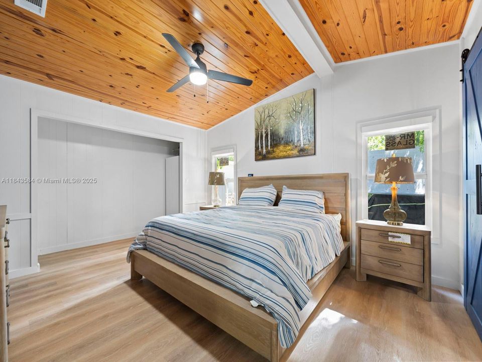 最近售出: $549,500 (3 贝兹, 2 浴室, 1430 平方英尺)