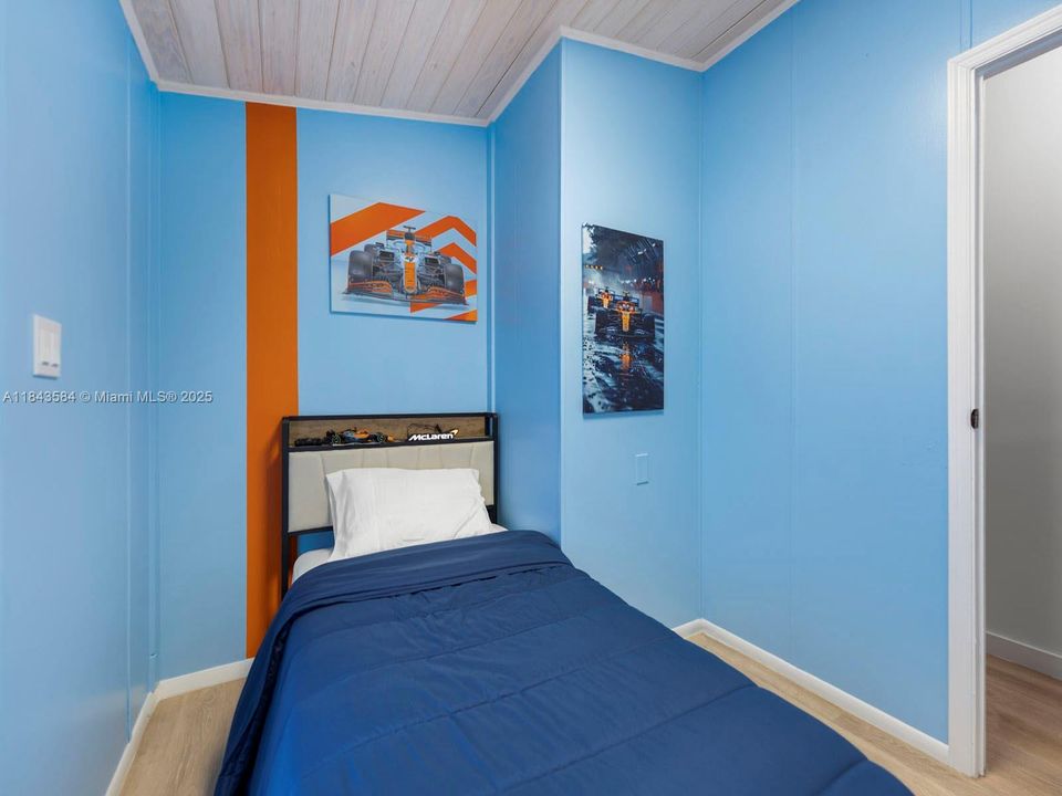 最近售出: $549,500 (3 贝兹, 2 浴室, 1430 平方英尺)