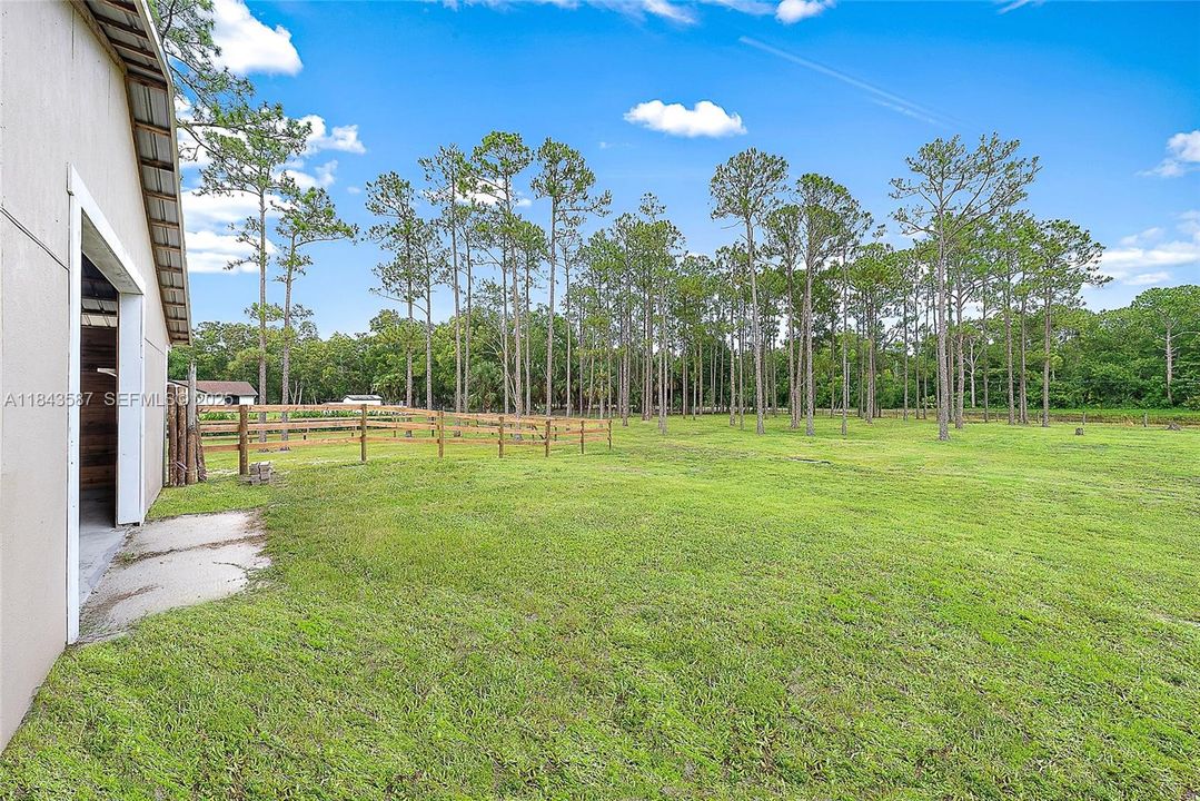 For Sale: $1,199,999 (3 beds, 2 baths, 2866 Square Feet)