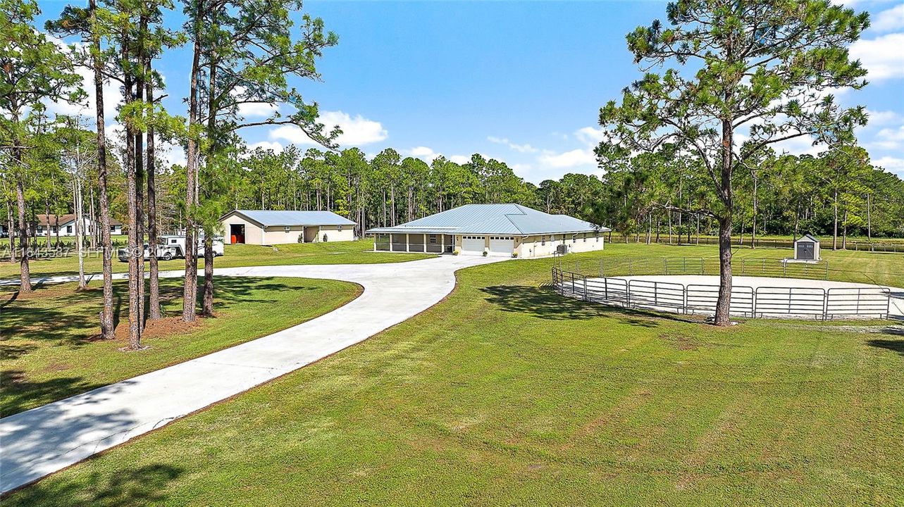 For Sale: $1,199,999 (3 beds, 2 baths, 2866 Square Feet)