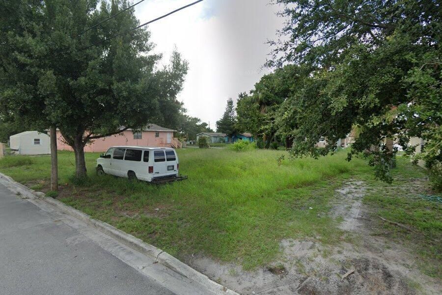 1510 Avenue J Pic