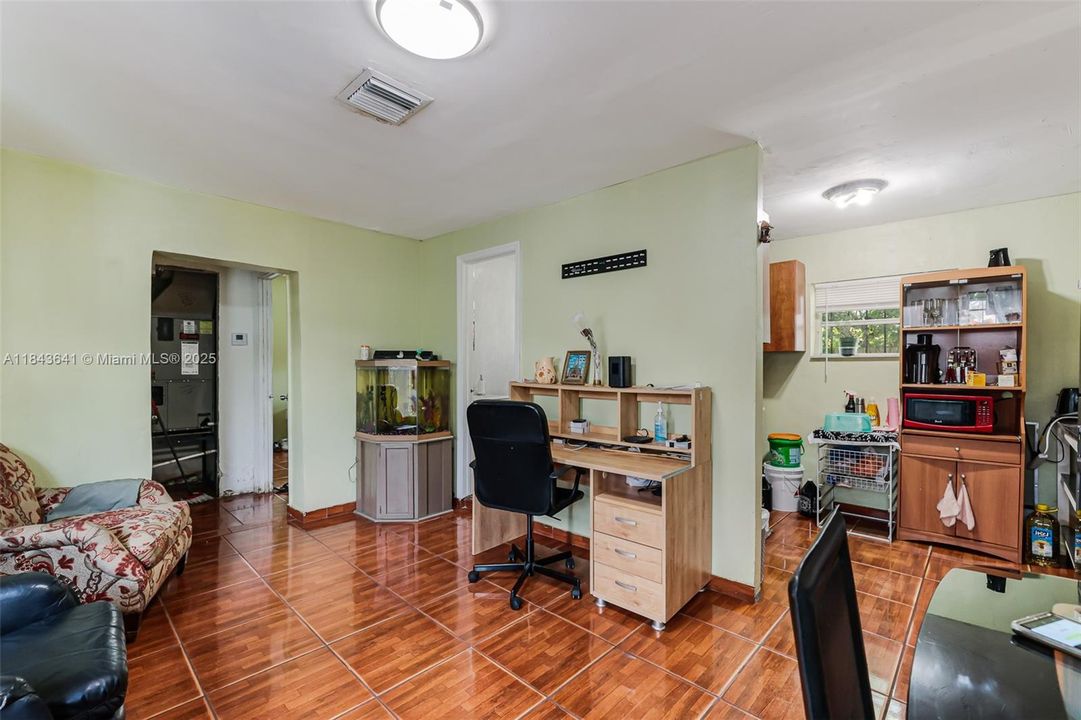 For Sale: $599,000 (0 beds, 0 baths, 1789 Square Feet)