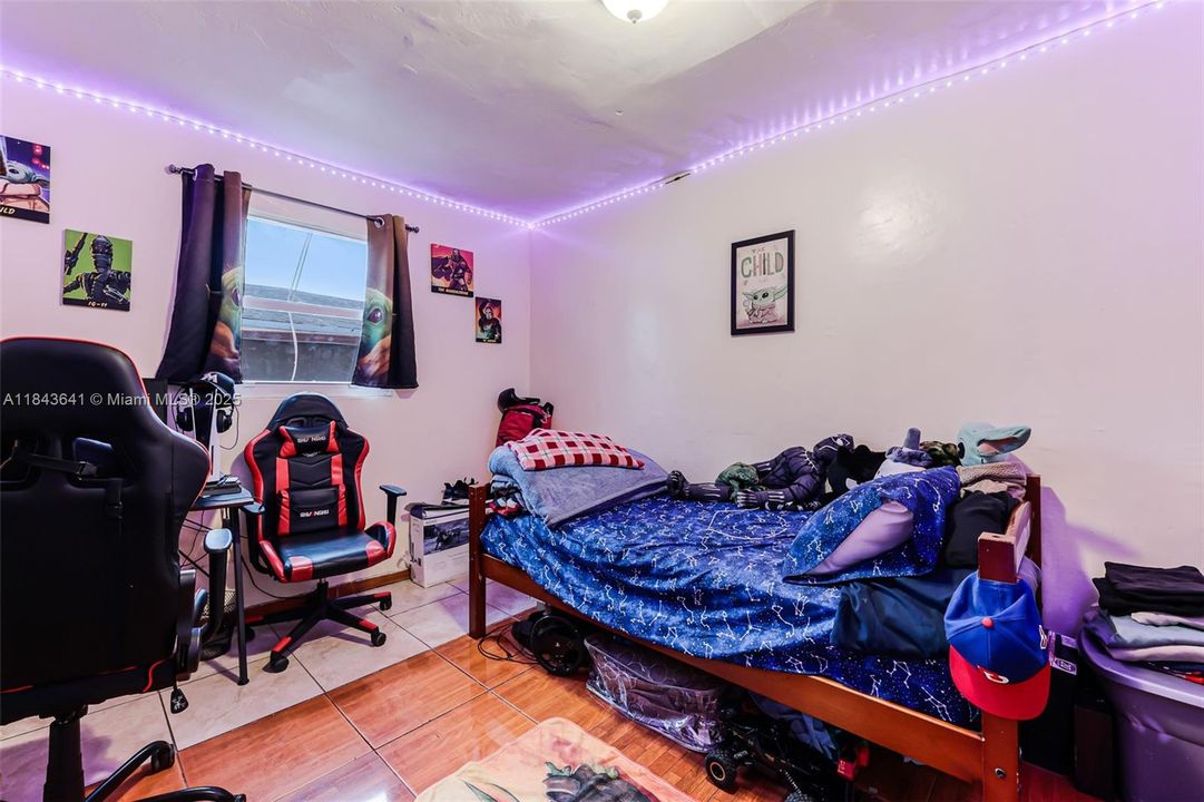 For Sale: $599,000 (0 beds, 0 baths, 1789 Square Feet)