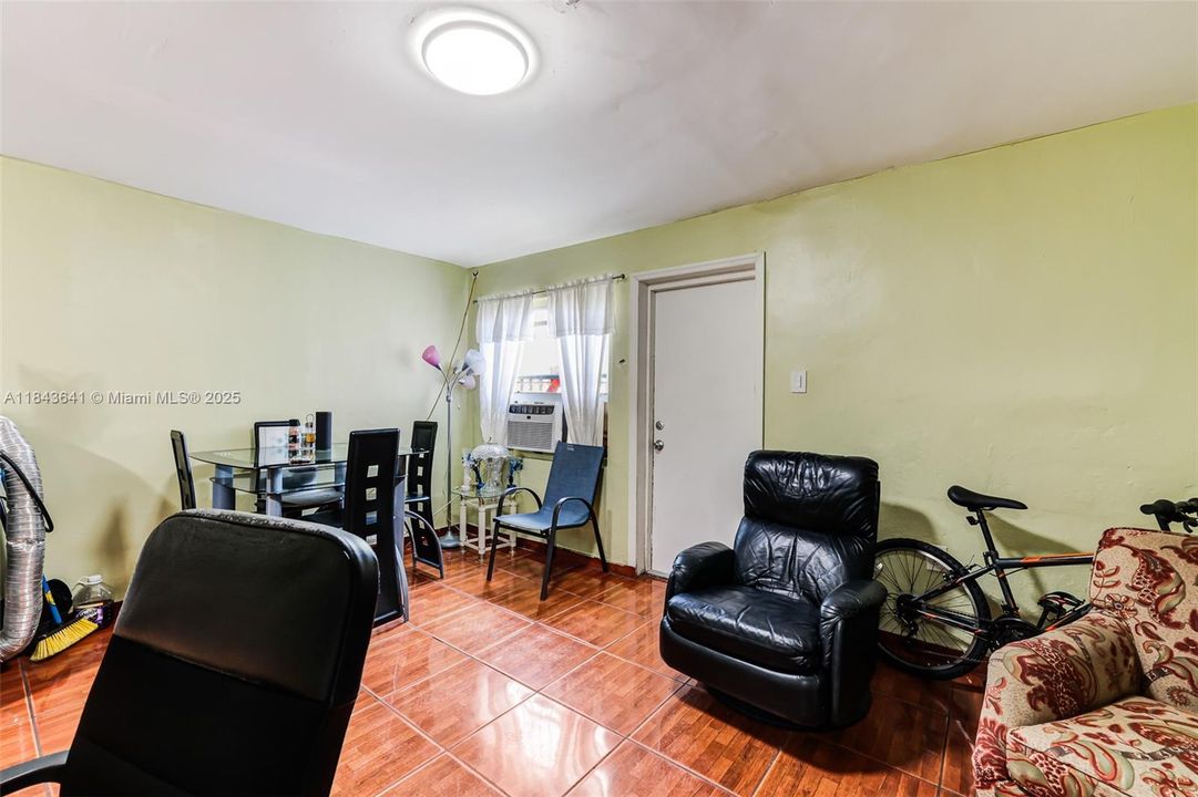 For Sale: $599,000 (0 beds, 0 baths, 1789 Square Feet)