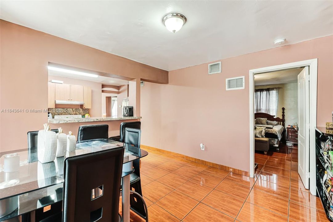 For Sale: $599,000 (0 beds, 0 baths, 1789 Square Feet)