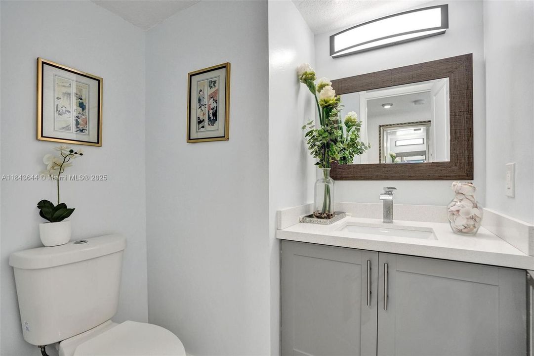Active With Contract: $505,000 (3 beds, 2 baths, 1290 Square Feet)