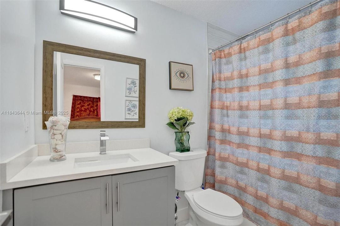 Active With Contract: $505,000 (3 beds, 2 baths, 1290 Square Feet)