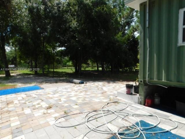 For Sale: $300,000 (3 beds, 2 baths, 1260 Square Feet)