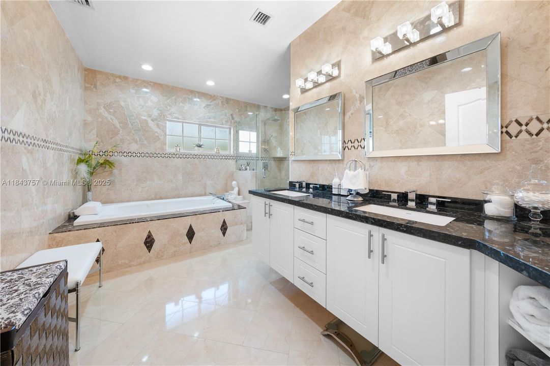 For Sale: $1,875,000 (5 beds, 6 baths, 4483 Square Feet)