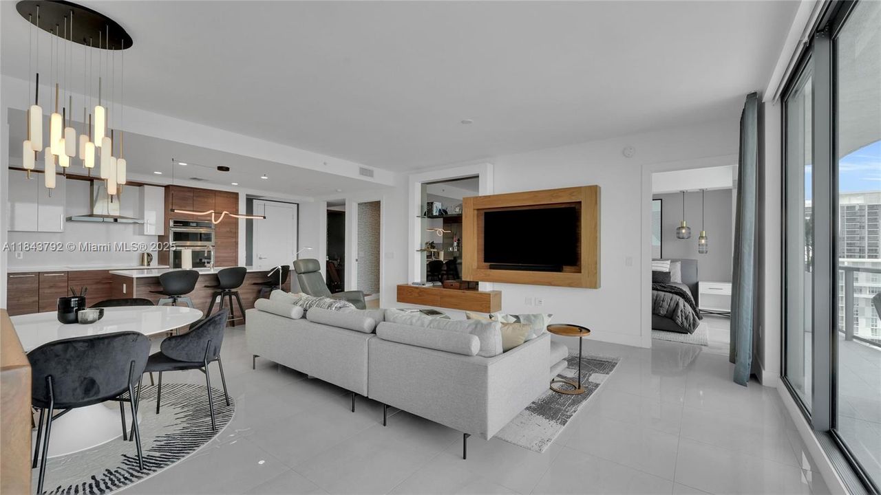 En Venta: $1,695,000 (2 camas, 2 baños, 1501 Pies cuadrados)