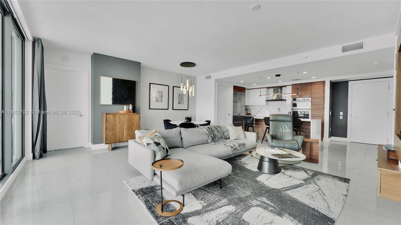 En Venta: $1,695,000 (2 camas, 2 baños, 1501 Pies cuadrados)