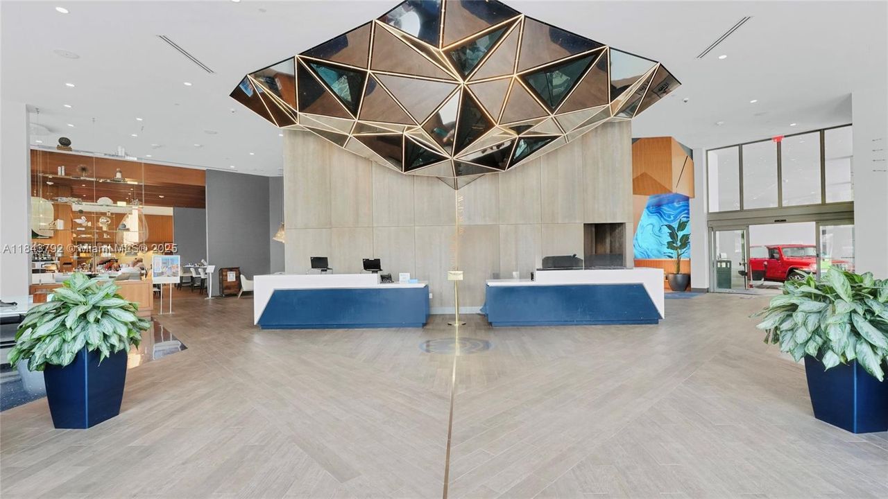 En Venta: $1,695,000 (2 camas, 2 baños, 1501 Pies cuadrados)