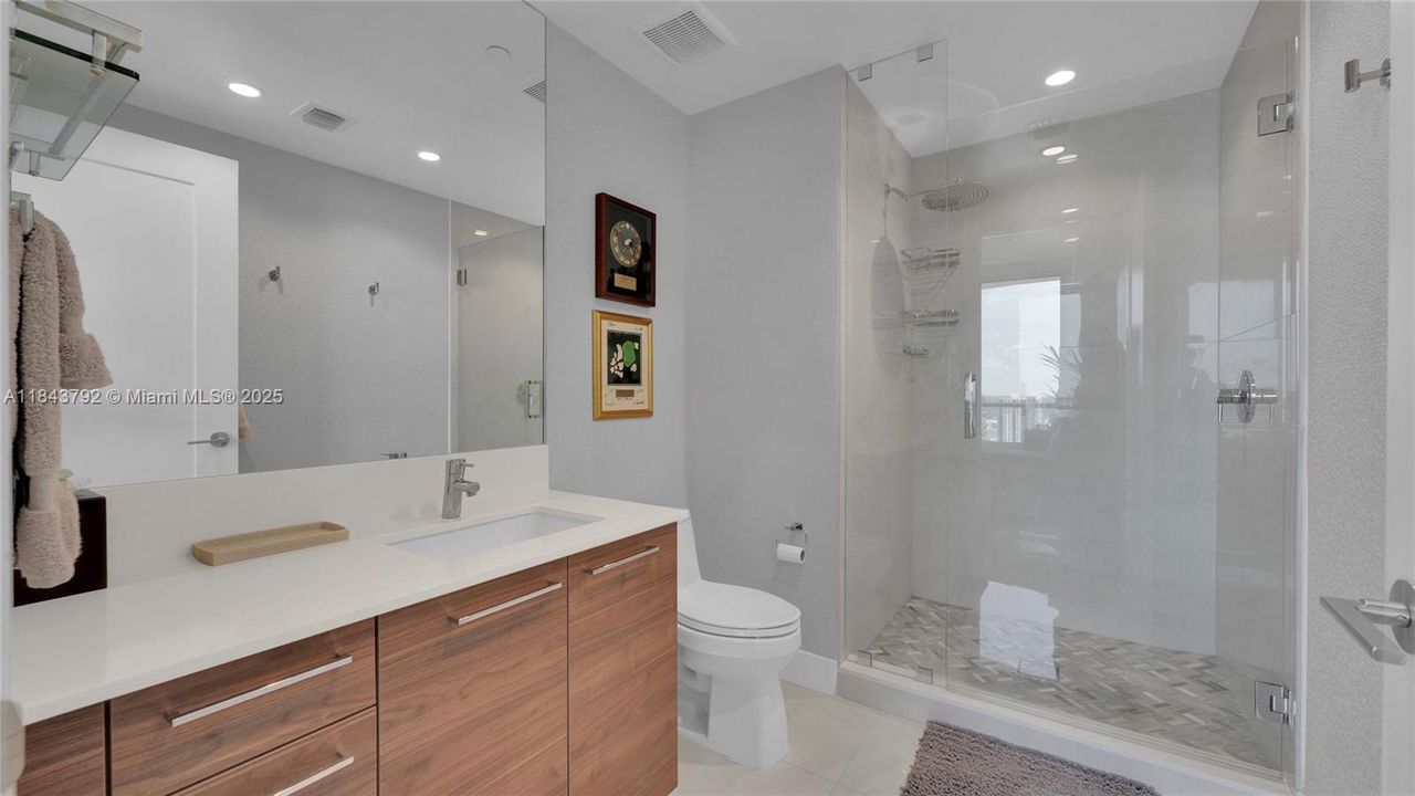 Second bathroom shower