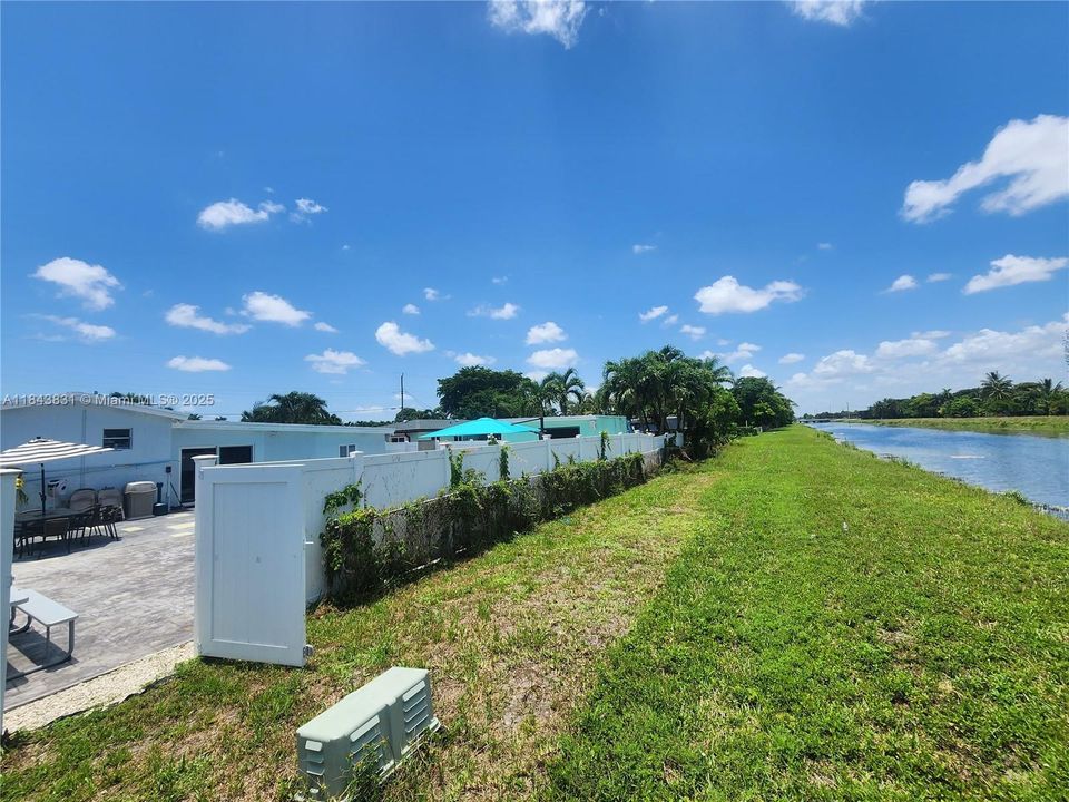 待售: $599,999 (3 贝兹, 2 浴室, 1935 平方英尺)