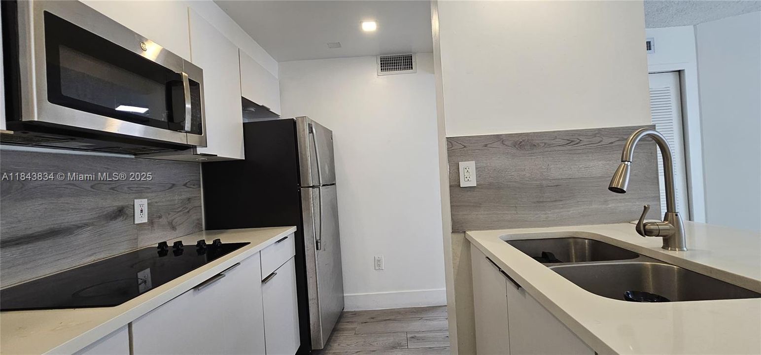 Activo con contrato: $209,900 (1 camas, 1 baños, 619 Pies cuadrados)