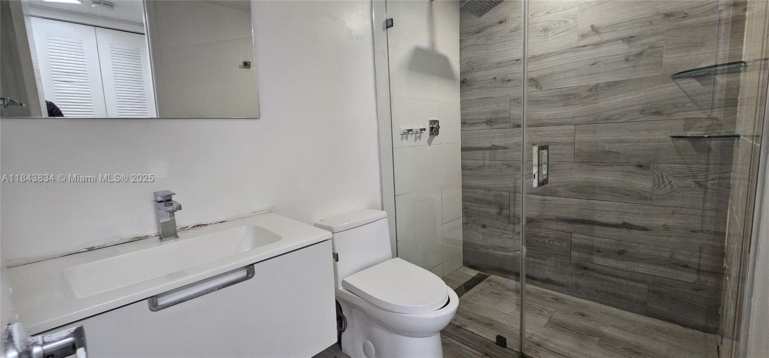 Activo con contrato: $209,900 (1 camas, 1 baños, 619 Pies cuadrados)