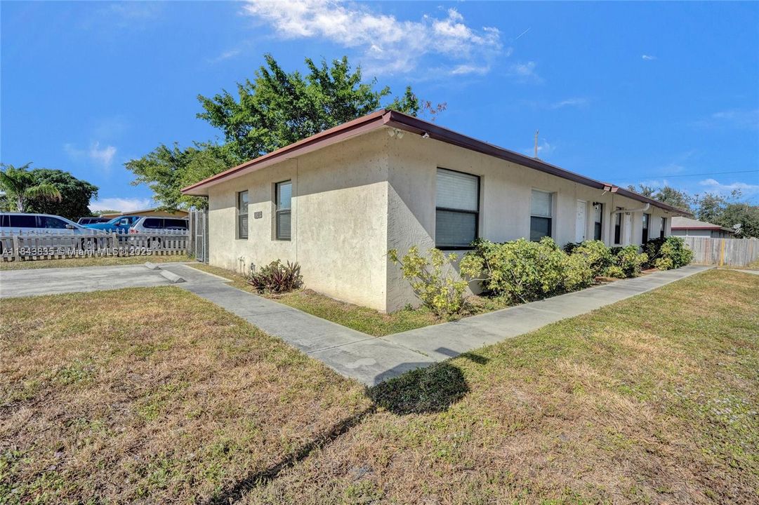 Recently Sold: $535,000 (0 beds, 0 baths, 1764 Square Feet)