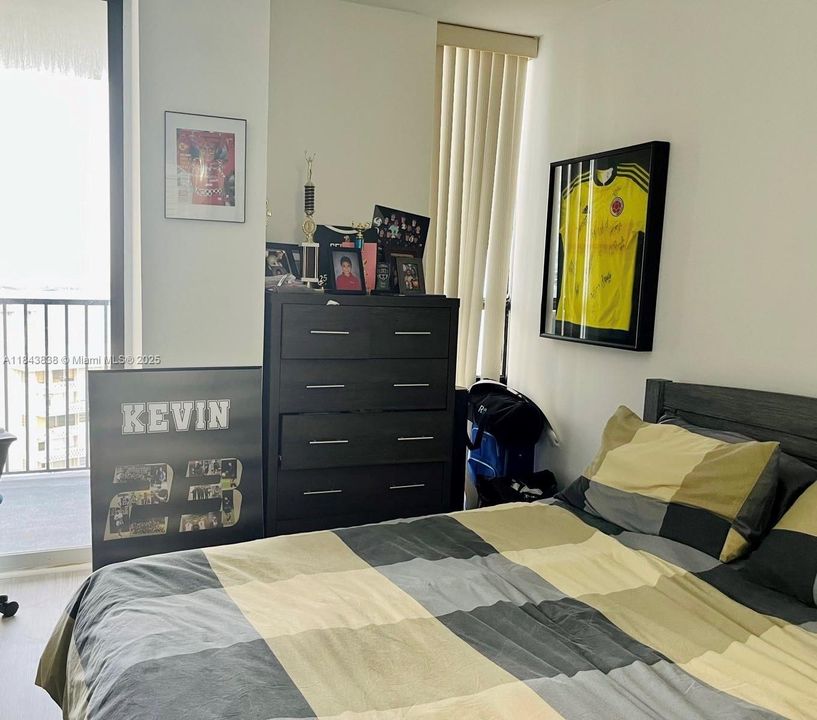 Recently Rented: $3,500 (2 beds, 2 baths, 1030 Square Feet)