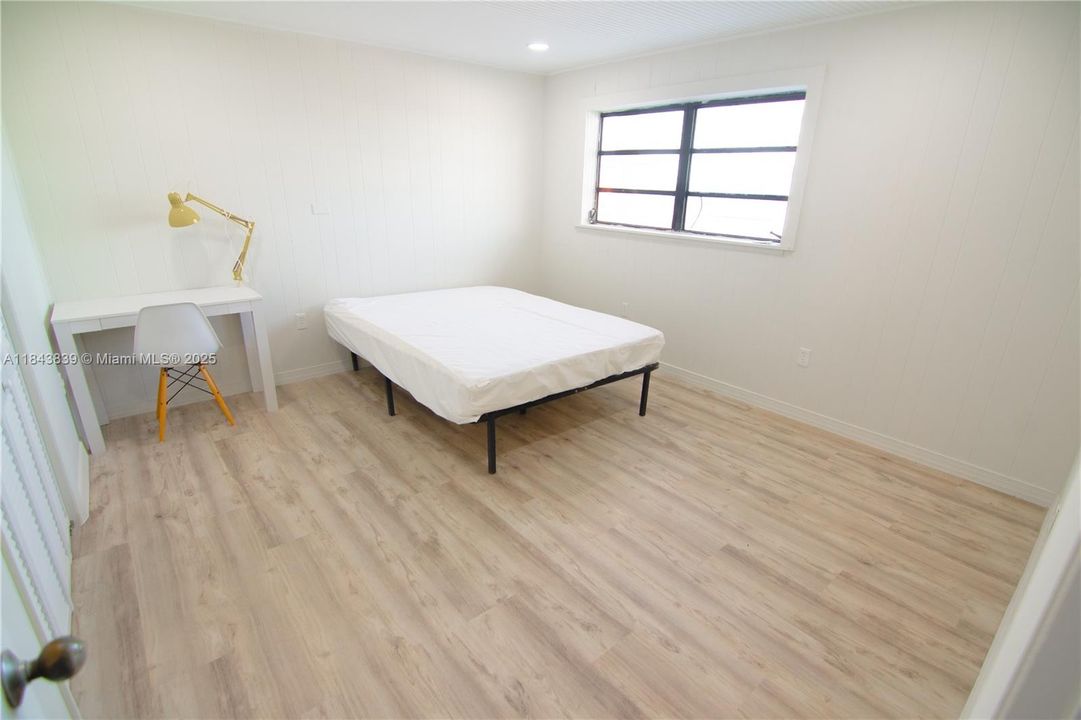 最近租的: $2,599 (1 贝兹, 1 浴室, 700 平方英尺)