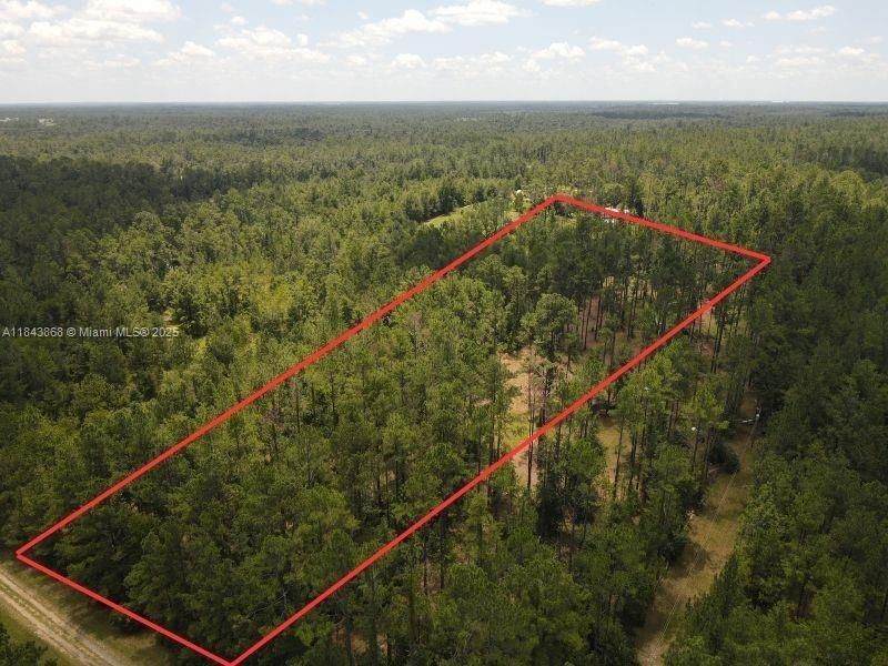 На продажу: $32,800 (2.93 acres)