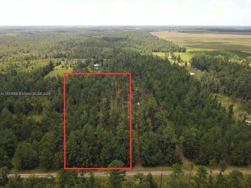 На продажу: $32,800 (2.93 acres)