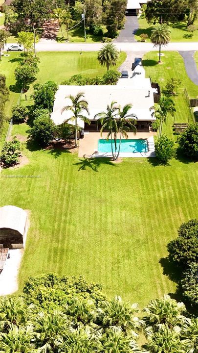 Recently Sold: $1,299,900 (4 beds, 3 baths, 2612 Square Feet)